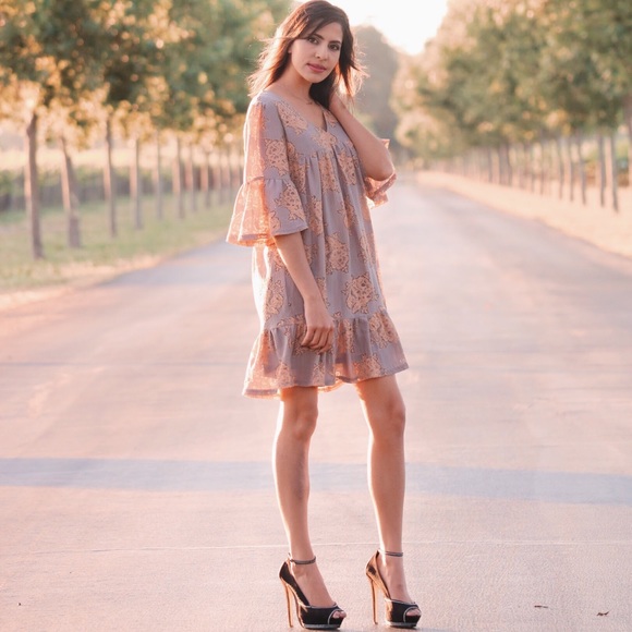 Umgee Dresses & Skirts - LAST1⭐️Love Letters Babydoll Lace Dress In Taupe⭐️